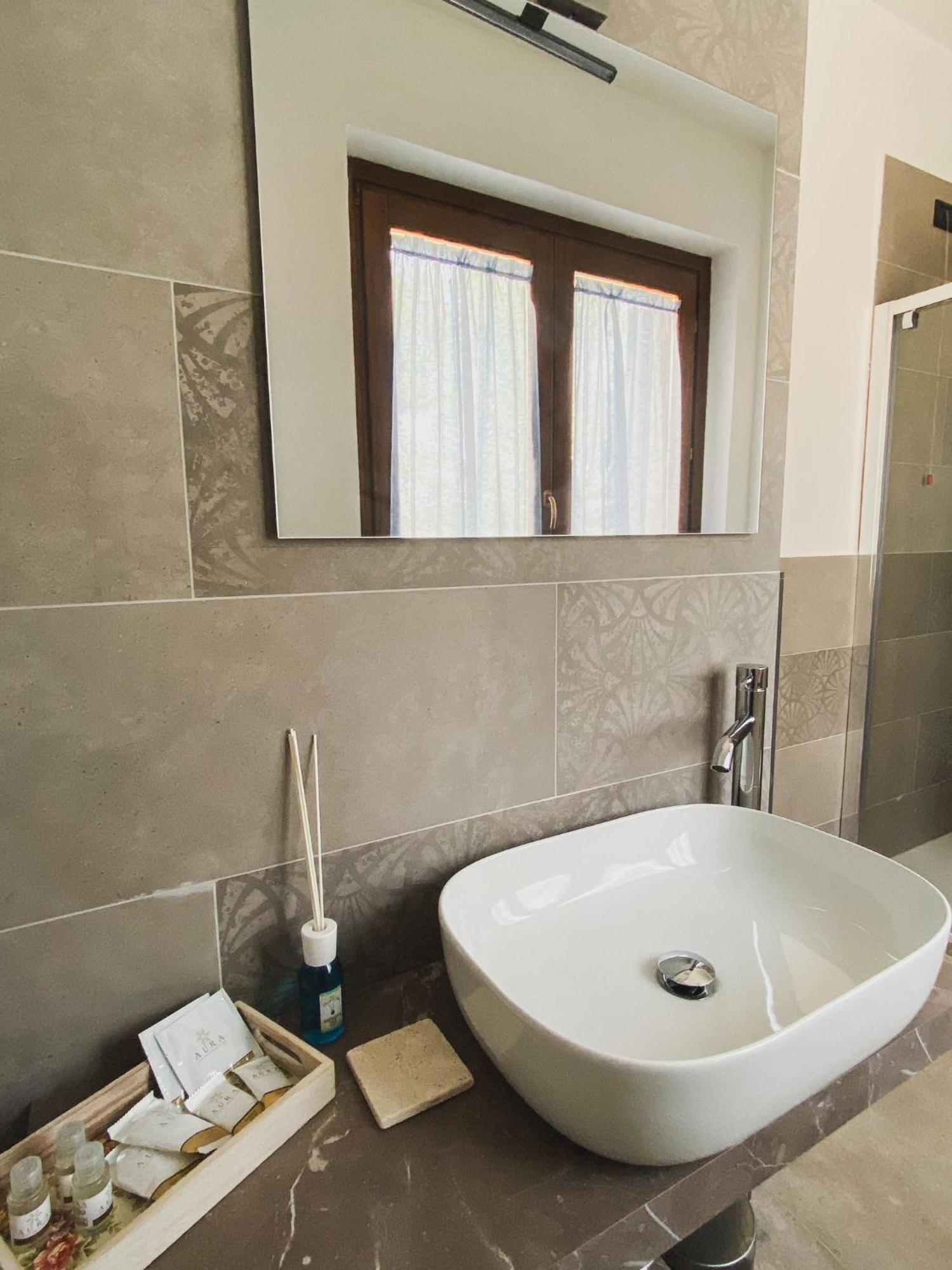 Villa Tadina Gualdo Tadino Buitenkant foto