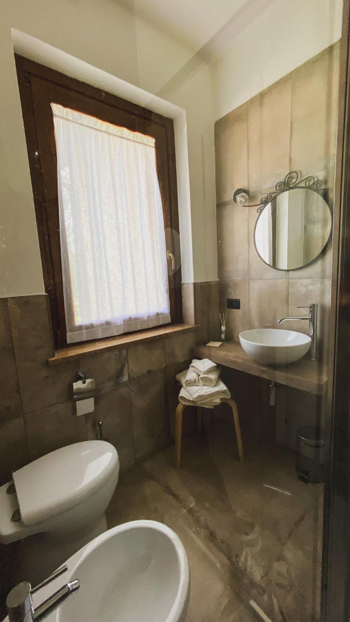 Villa Tadina Gualdo Tadino Buitenkant foto