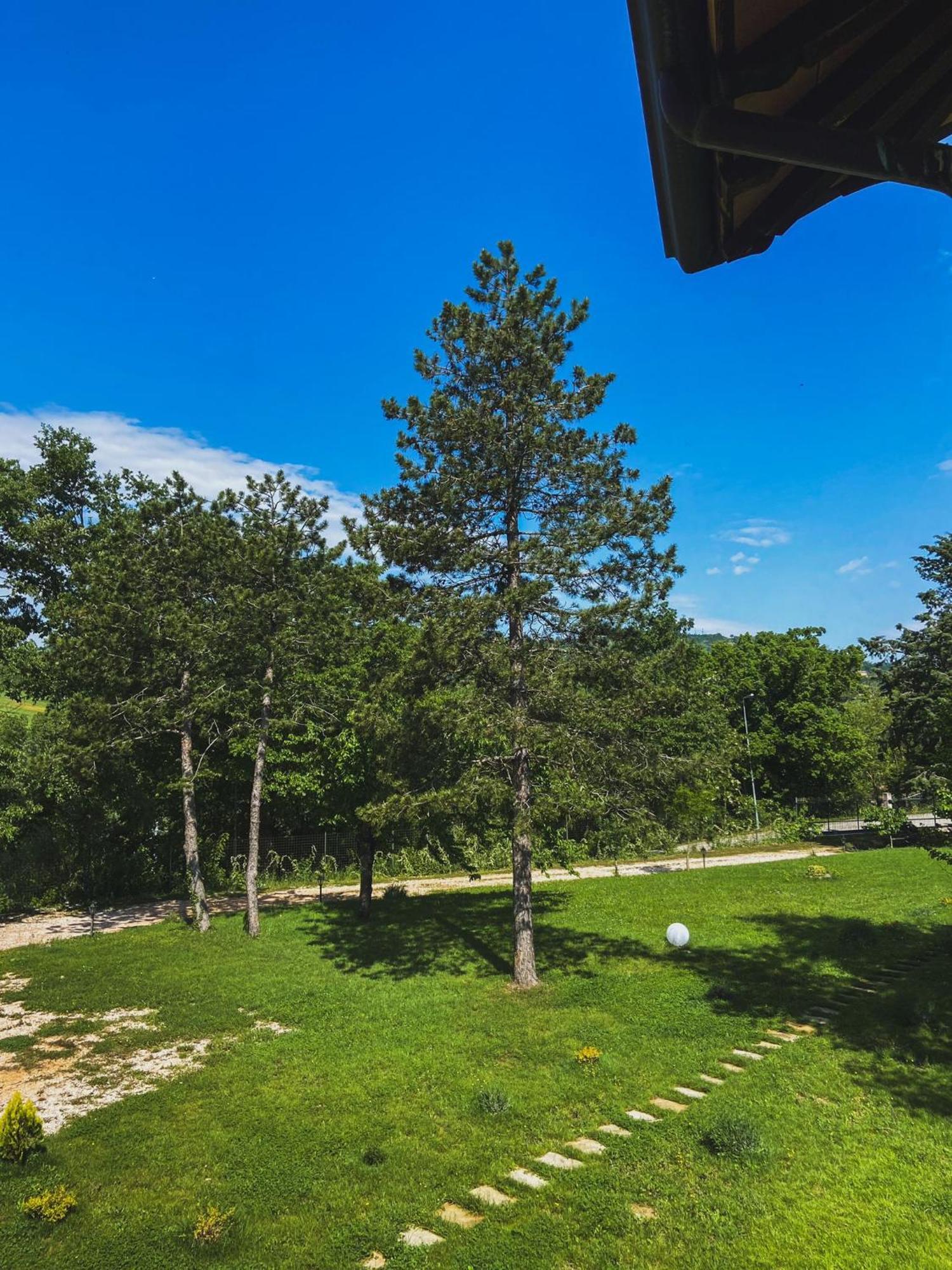 Villa Tadina Gualdo Tadino Buitenkant foto
